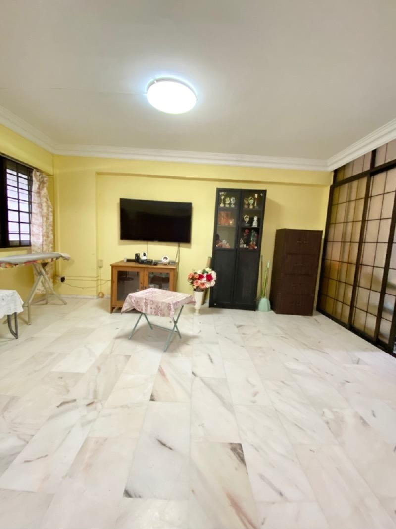Prop-GPT: HDB Apartment: D23 Choa Chu Kang 425 Choa Chu Kang Avenue 4