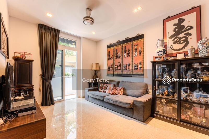 Prop-GPT: Apartment: D15  Heritage East