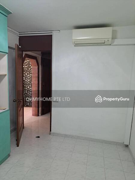 HDB Flat for Sale, 401 Bedok North Avenue 3, SGD 450,000 | 99-year lease