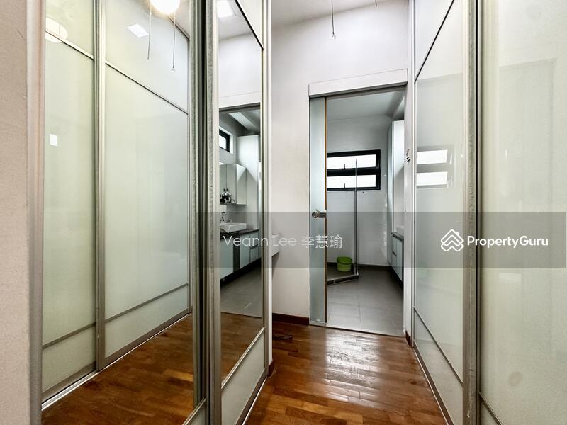 Detached for Sale, Freehold Detached House in Kent Ridge area, SGD 6,380,000 | Freehold