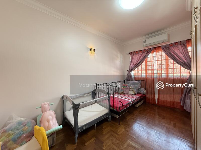 Terrace for Sale: D19, 545539