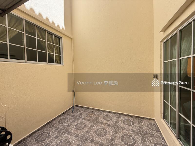 Terrace for Sale: D19, 545539