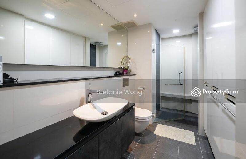 Condominium for Sale: Holland, D10, 277113
