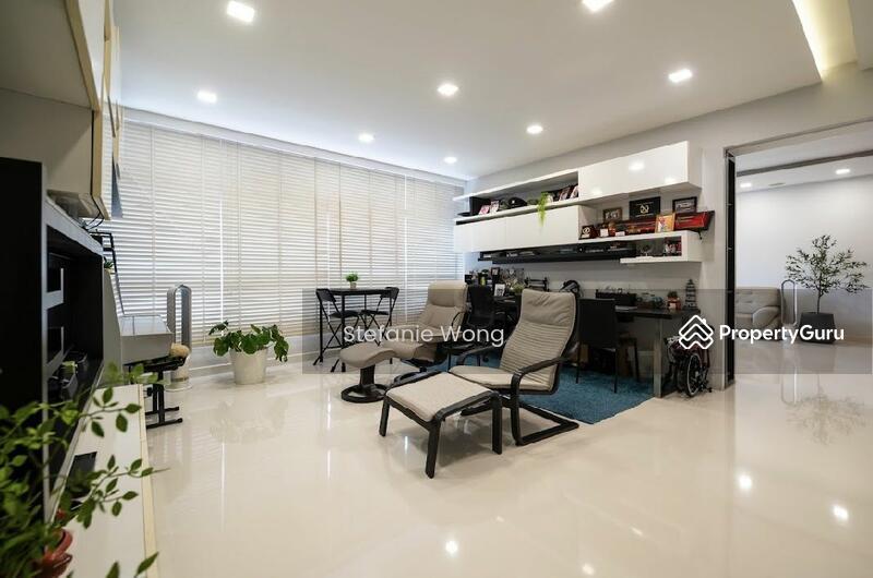 Condominium for Sale: Holland, D10, 277113