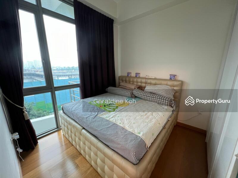 Kingsford Hillview Peak