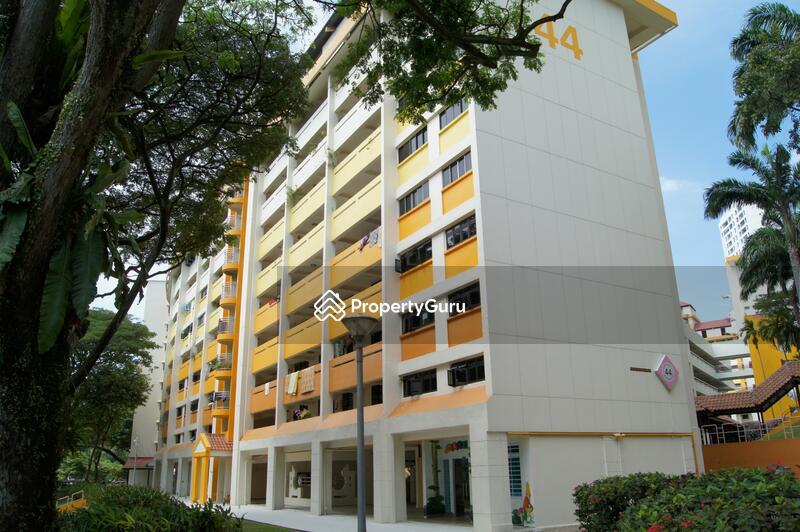 HDB Flat for Sale, 44 Telok Blangah Drive, SGD 450,000 | 99-year lease