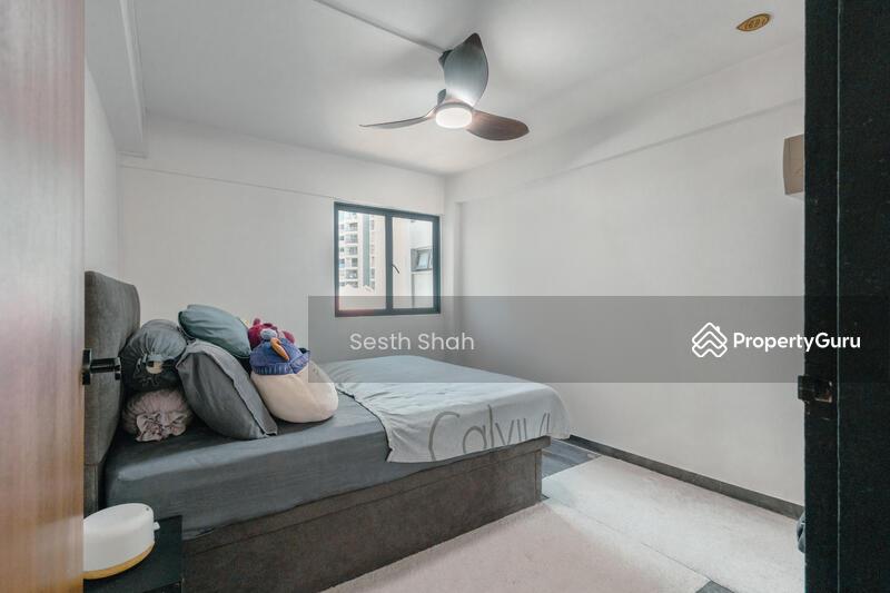 HDB Flat for Sale, 44 Telok Blangah Drive, SGD 450,000 | 99-year lease