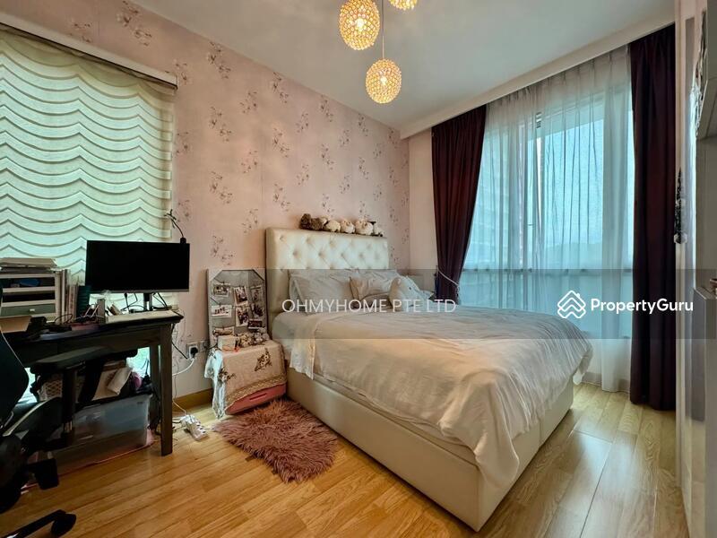 Condominium for Sale: D23, 679517