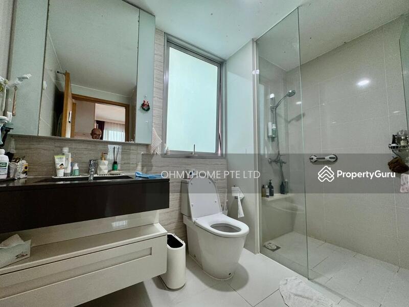 Condominium for Sale: D23, 679517