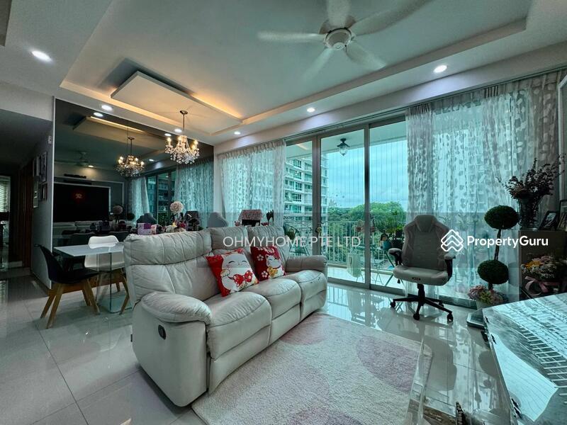 Condominium for Sale: D23, 679517