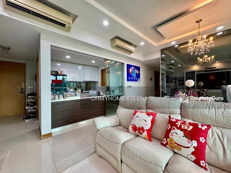 Condominium for Sale: D23, 679517