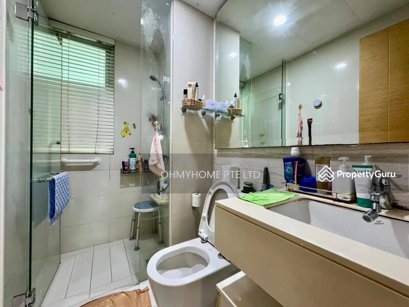 Condominium for Sale: D23, 679517