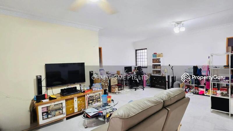HDB Flat for Sale, 116 Yishun Ring Road, SGD 560,000 | 99-year lease