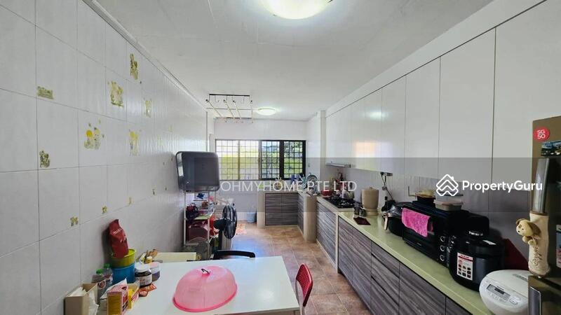 HDB Flat for Sale, 116 Yishun Ring Road, SGD 560,000 | 99-year lease