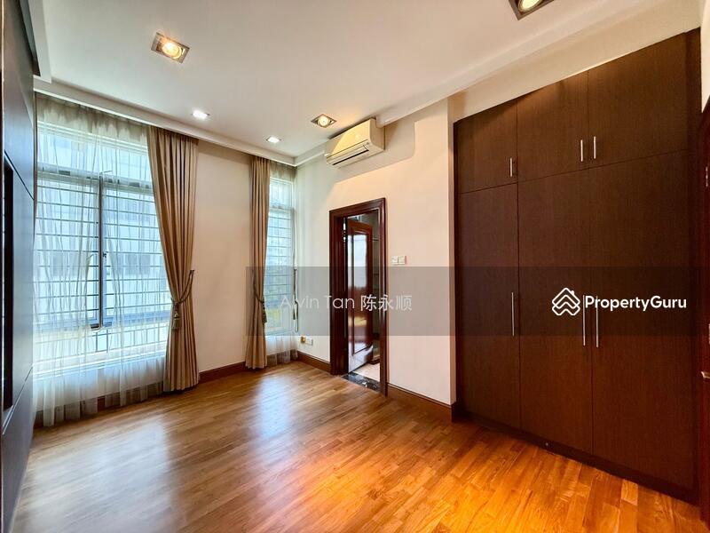 Condominium for Sale: D10, 259885