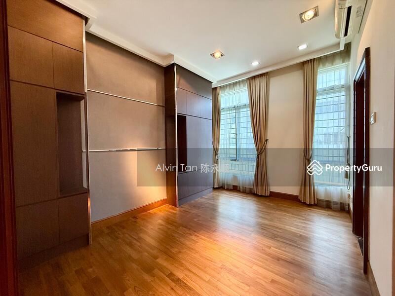 Condominium for Sale: D10, 259885