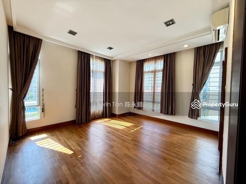 Condominium for Sale: D10, 259885