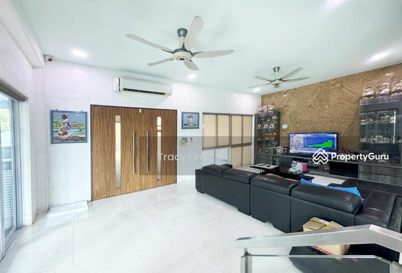 Corner Terrace for Sale: Ang Mo Kio, D20, 568411