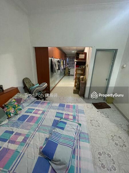 Prop-GPT: Semi-Detached: D16  East View Garden
