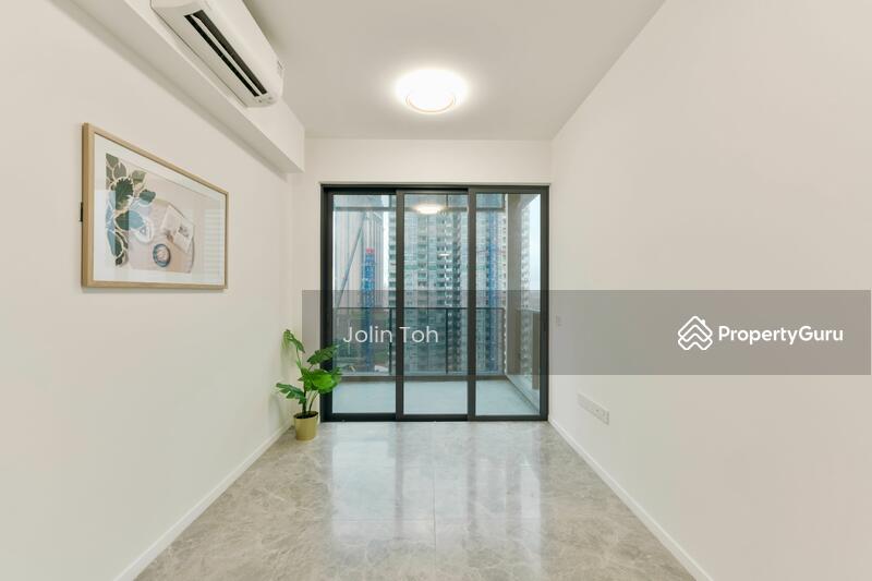 Condominium for Sale: D07, 188940