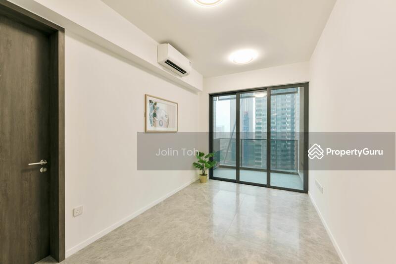Condominium for Sale: D07, 188940
