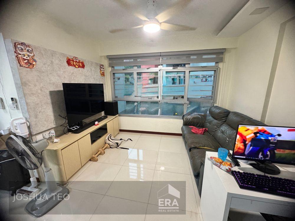Prop-GPT: HDB - 3 room:   Bukit Batok West Avenue 8 442A Bukit Batok West Avenue 8 For Sale