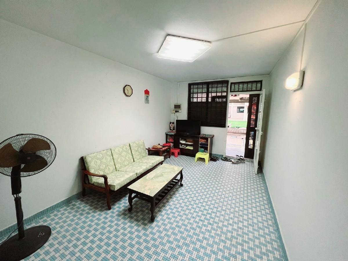 Prop-GPT: HDB Apartment: D12 Toa Payoh 59 Lorong 5 Toa Payoh