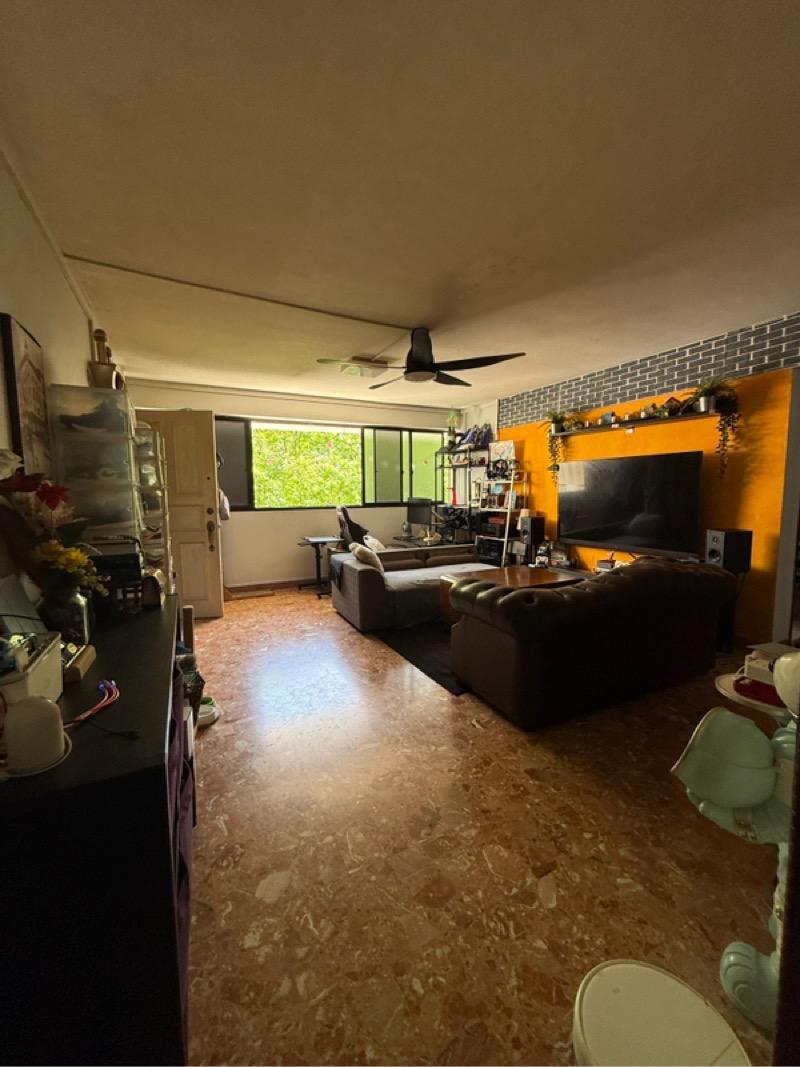 HDB Apartment for Sale, 222 Lorong 8 Toa Payoh HDB Apartment For Sale, $530,000, 3 Bed 1 Bath 882 sqft $601.00 psf, SGD 530,000 | 99-year Leasehold