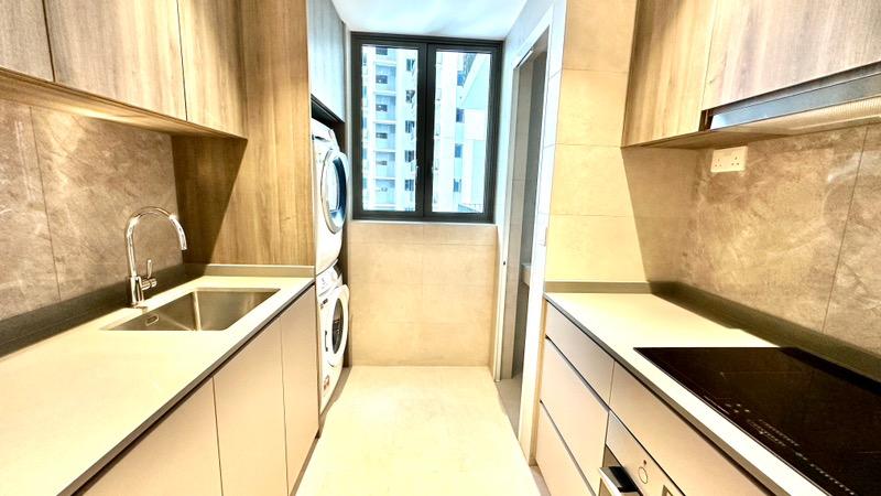 Condominium for Sale, Clavon Condominium For Sale, $2,888,888, 3 Bed 3 Bath 1,130 sqft $2,557.00 psf, SGD 2,888,888 | 99-year Leasehold