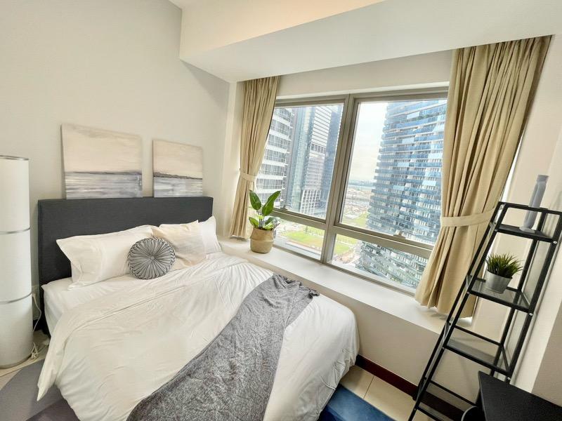Condominium for Sale, The Sail @ Marina Bay Condominium For Sale, $1,799,999, 4 Bed 2 Bath 893 sqft $2,016.00 psf, SGD 1,799,999 | 99-year Leasehold