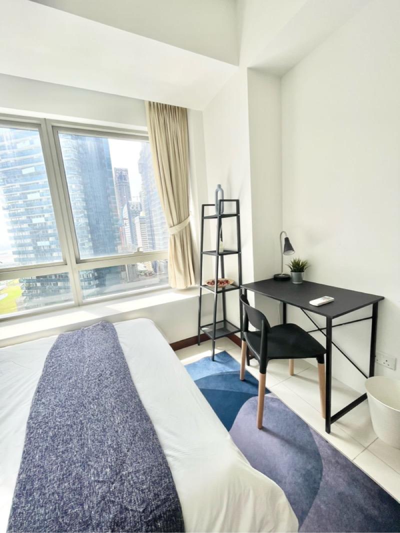 Condominium for Sale, The Sail @ Marina Bay Condominium For Sale, $1,799,999, 4 Bed 2 Bath 893 sqft $2,016.00 psf, SGD 1,799,999 | 99-year Leasehold