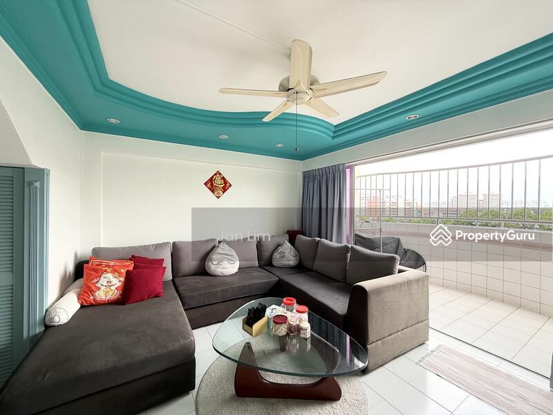 Prop-GPT: HDB Flat: D19  533 Hougang Avenue 6