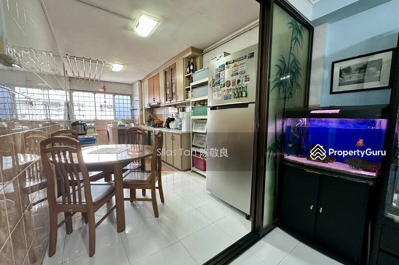 HDB Flat for Sale, 755 Yishun Street 72, SGD 548,000 | 99-year lease