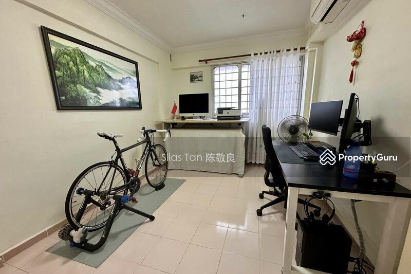 HDB Flat for Sale, 755 Yishun Street 72, SGD 548,000 | 99-year lease