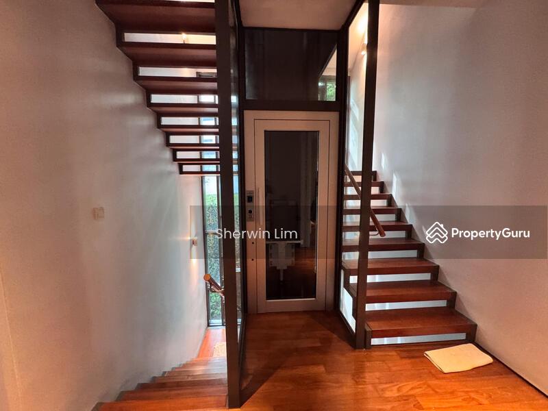 Cluster House for Sale: D18, 507945