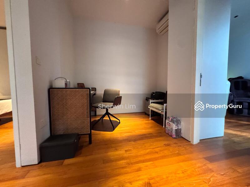 Cluster House for Sale: D18, 507945