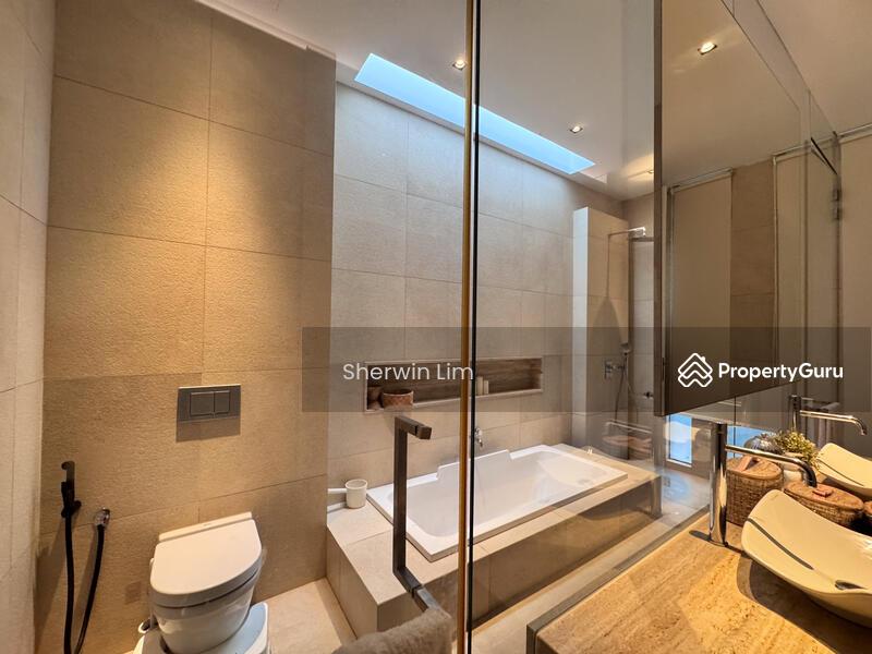 Cluster House for Sale: D18, 507945