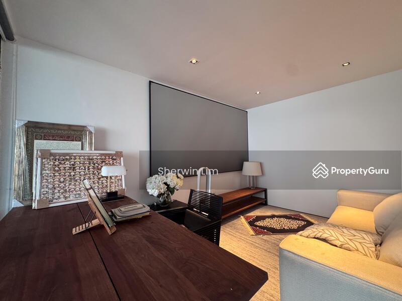 Cluster House for Sale: D18, 507945