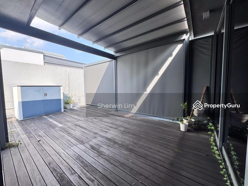Cluster House for Sale: D18, 507945