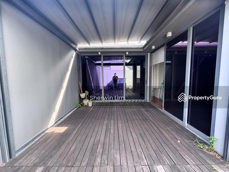 Cluster House for Sale: D18, 507945