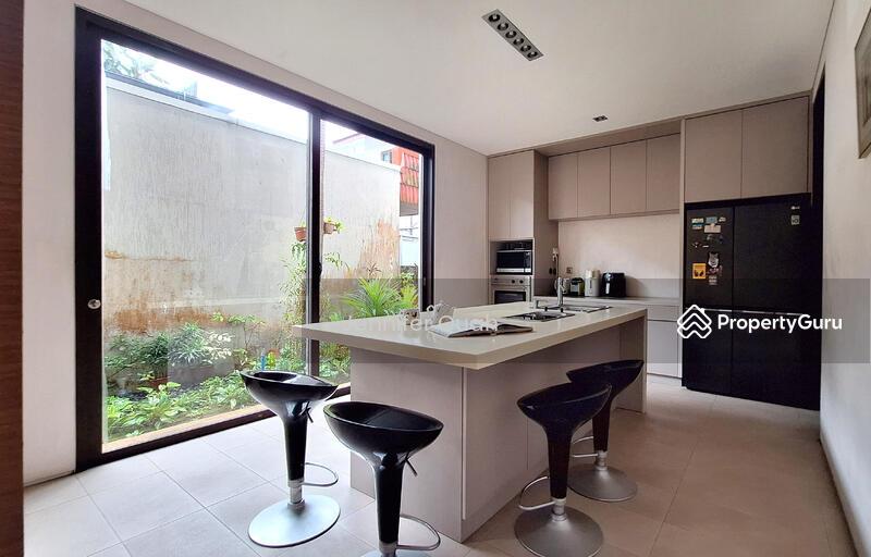 Bungalow for Sale: Upper Bukit Timah, D21, 588339