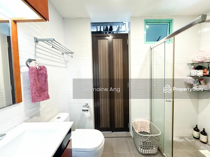 Condominium for Sale: D23, 677671