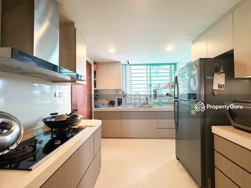 Condominium for Sale: D23, 677671