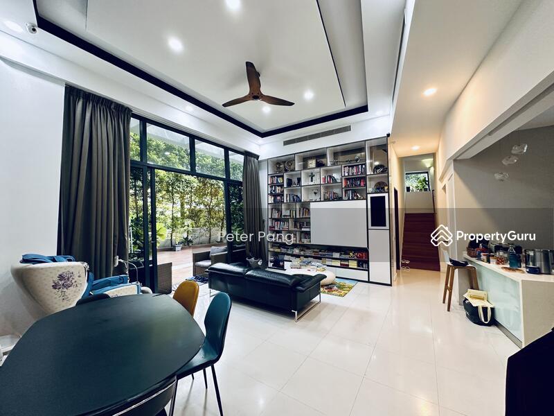 Prop-GPT: Condominium: D10  d'Leedon (Former Farrer Court)