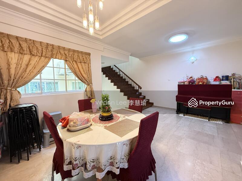 Terrace for Sale: D19, 545539