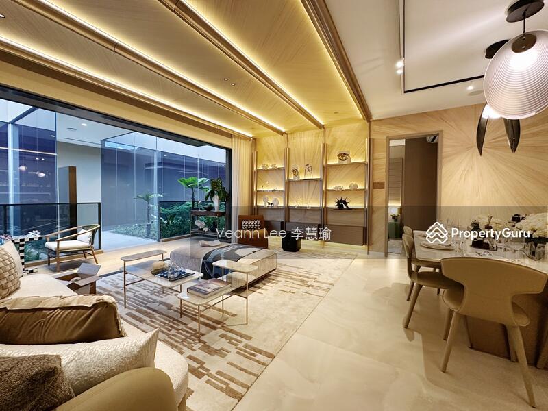 Prop-GPT: Condominium: D21  Nava Grove