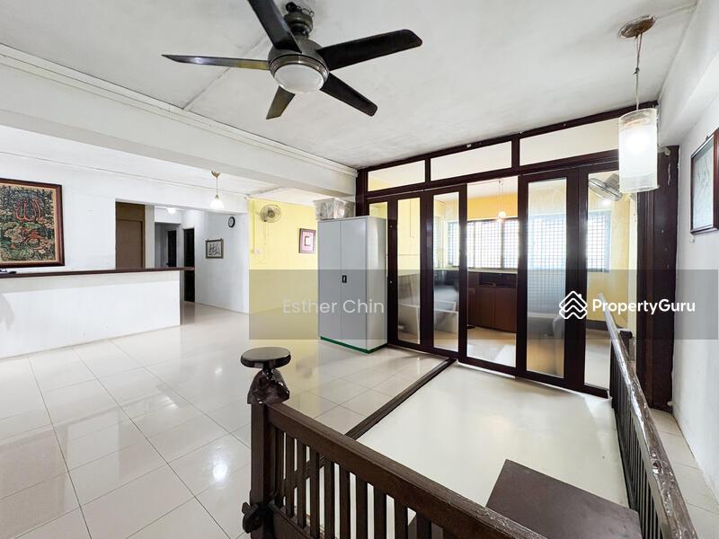 HDB Flat for Sale, 451 Fajar Road, SGD 820,000 | 99-year lease