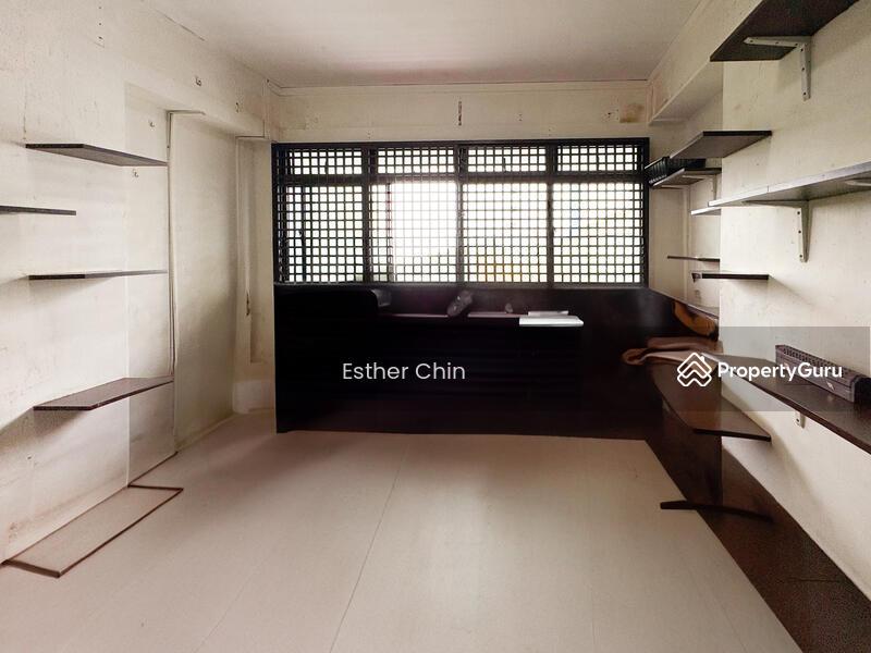 HDB Flat for Sale, 451 Fajar Road, SGD 820,000 | 99-year lease