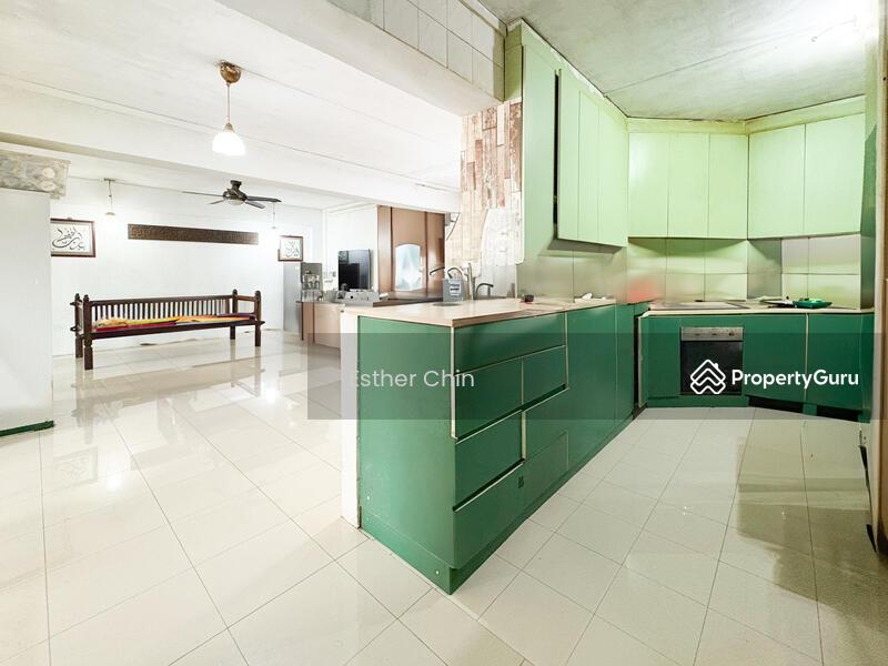 HDB Flat for Sale, 451 Fajar Road, SGD 820,000 | 99-year lease