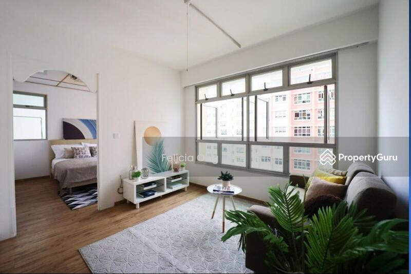 Prop-GPT: HDB Flat: D19  180A Rivervale Crescent